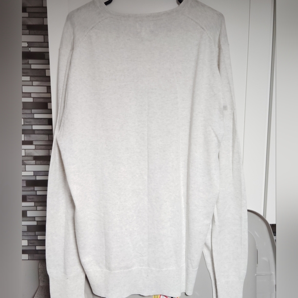 Old Navy V Neck Mens Long Sleeve Lightweight Sweater NWT Size XL - Picture 2 of 3